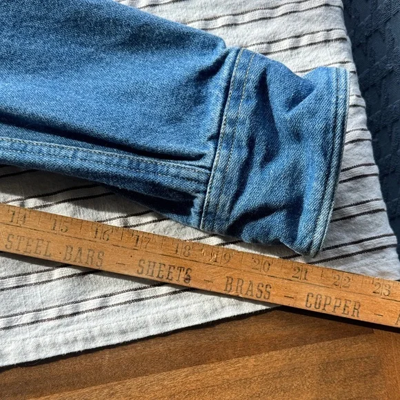 Vintage 1980s London Fog Denim Jacket – Made in Taiwan - Picture 8 of 10